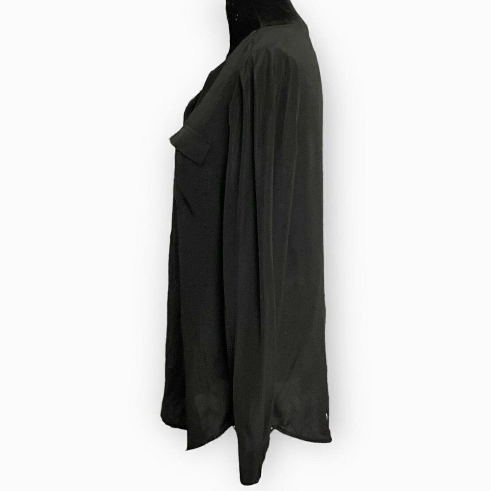 Mossimo Womens Black Blouse Size Small Pockets Semi Sheer Lightweight Casual Top - Picture 2 of 4